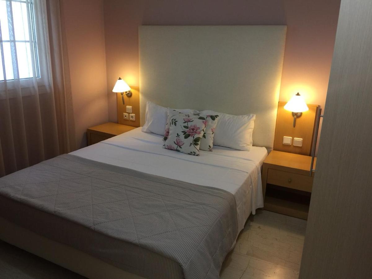 Skalidis Apartments トロン 部屋 写真