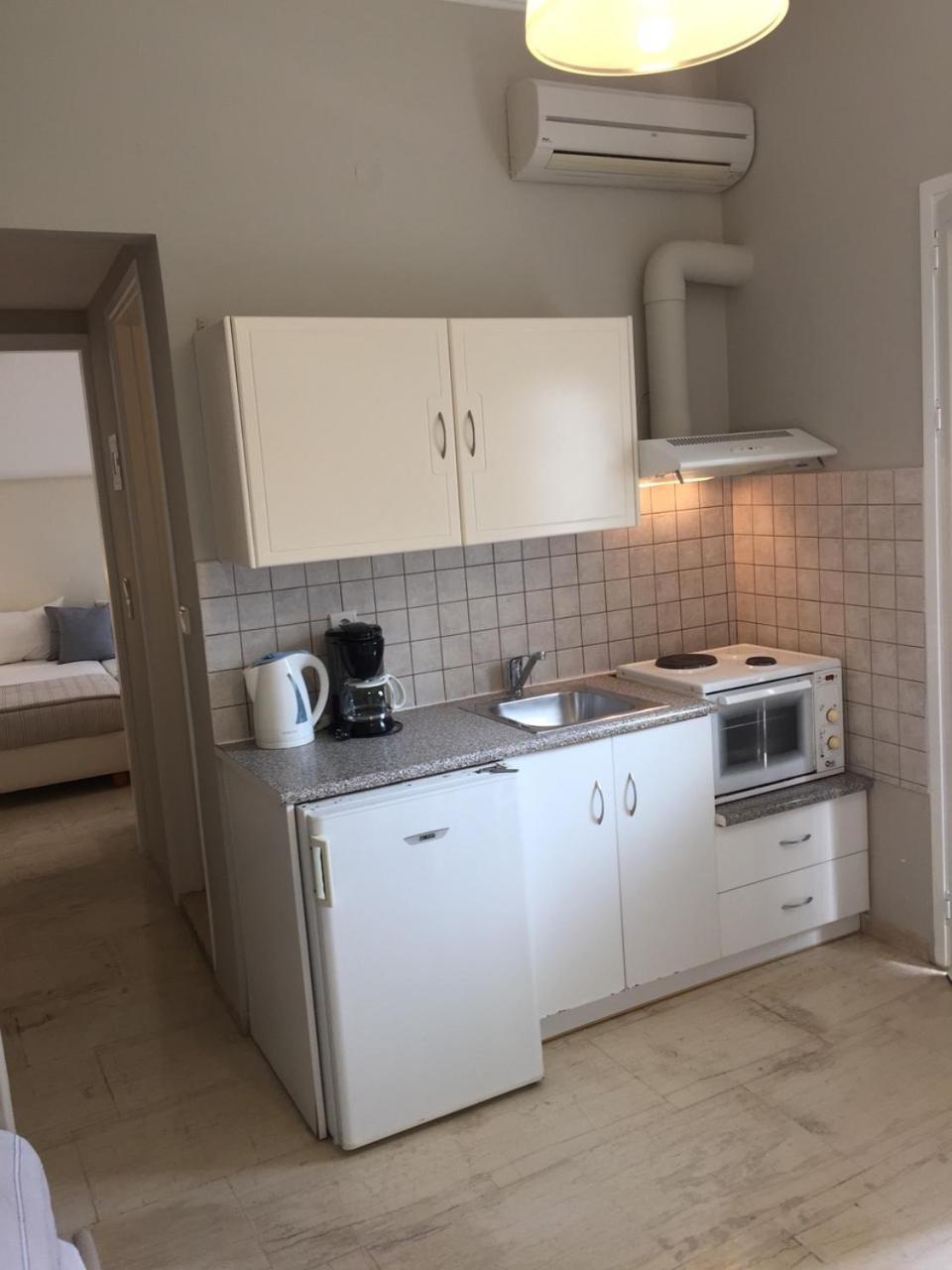 Skalidis Apartments トロン 部屋 写真